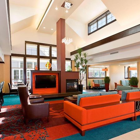 Residence Inn Bismarck North Екстериор снимка