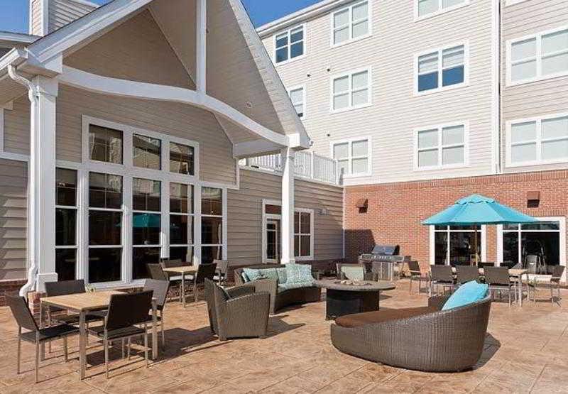 Residence Inn Bismarck North Екстериор снимка