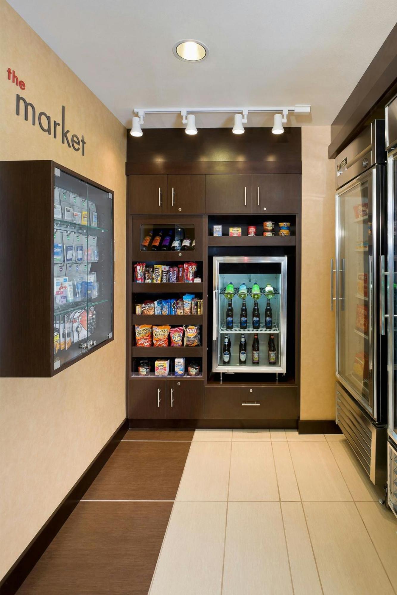 Residence Inn Bismarck North Екстериор снимка
