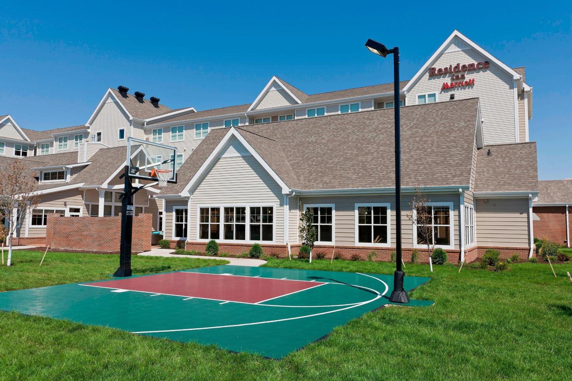 Residence Inn Bismarck North Екстериор снимка