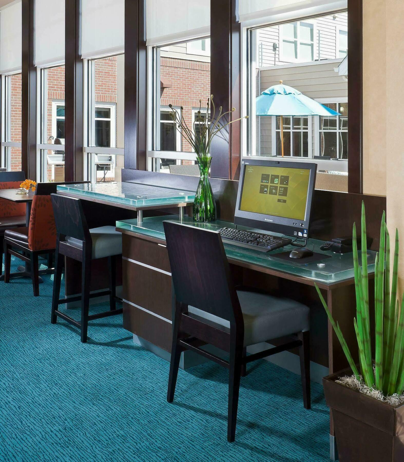 Residence Inn Bismarck North Съоръжения снимка